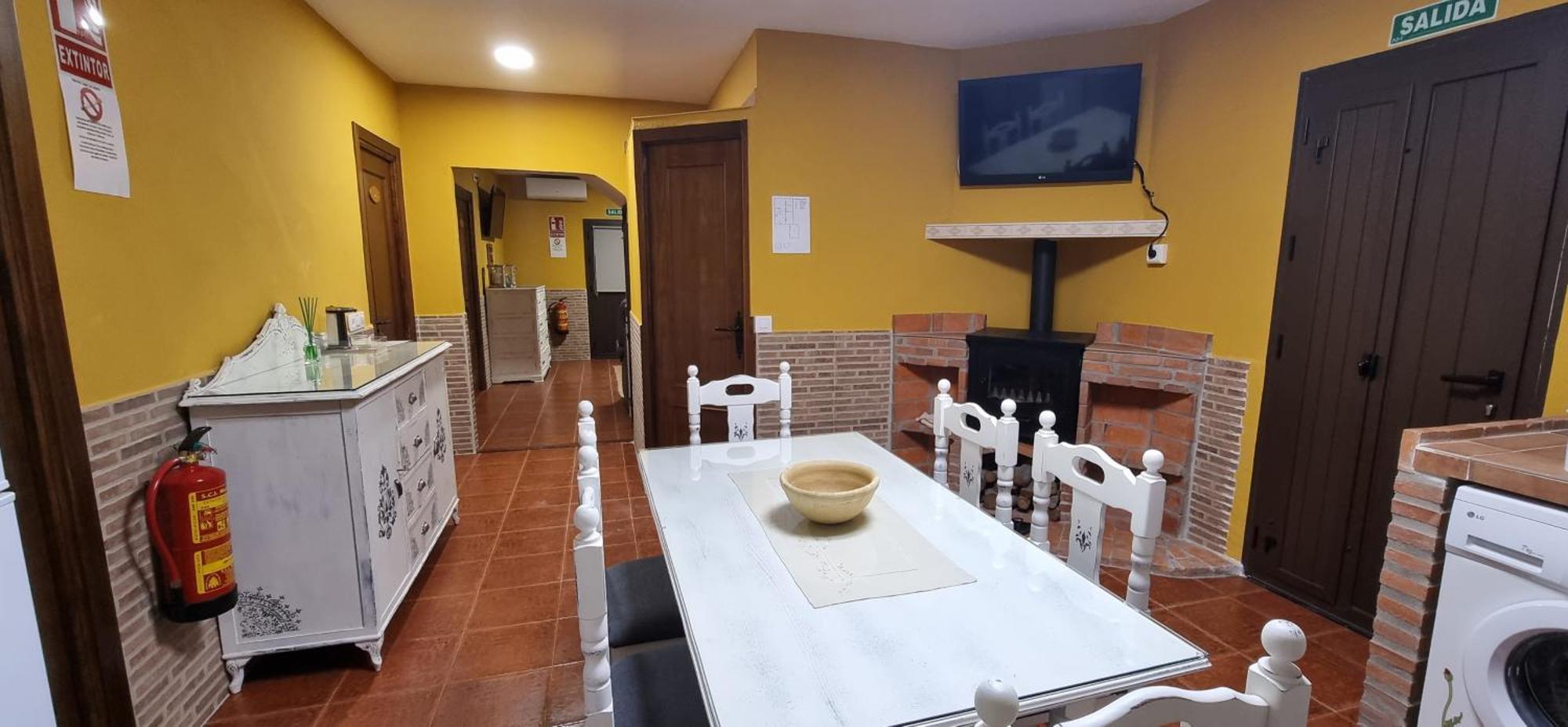 Apartamento Turistico "El Rincon De La Pernila" Guadalupe  Exterior photo